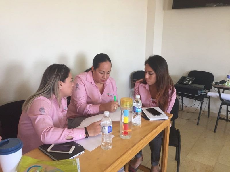 Servidores públicos pueden acceder a una carrera de nivel superior OM Convenio UTAN 150219 (2)