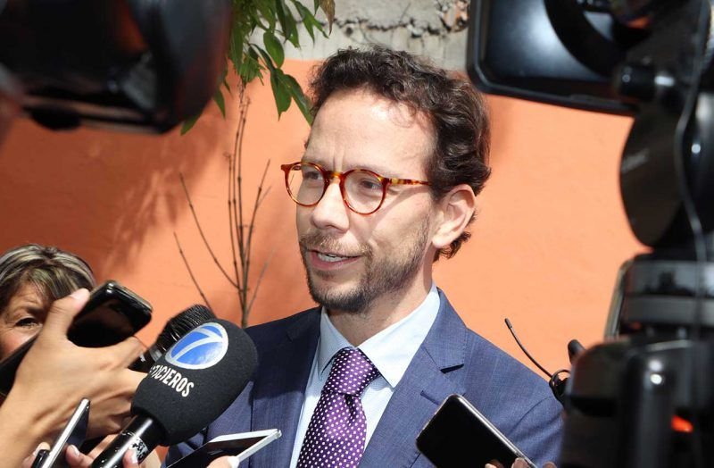 SEBASTIAN PEREZ 1 (2)