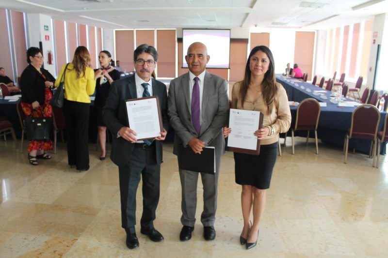 CJM e IEEEA unen esfuerzos para eliminar rezago educativo de mujeres violentadas CJE Convenio IEEA 070319