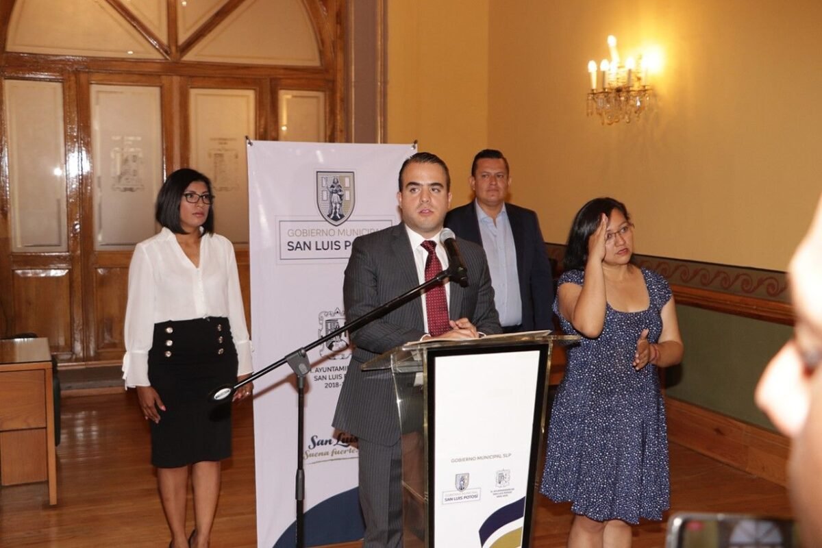 Saneamiento de finanzas históricas en el gobierno capitalino 14_RODRIGOPORTILLA2