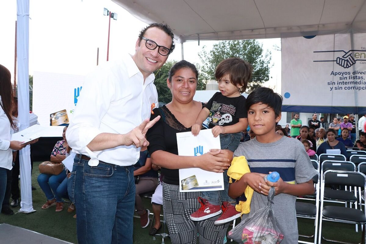 Alcanzará "En Son de Paz" 40 mil beneficiarios en 2020 26ENTREGA DE APOYOS 3