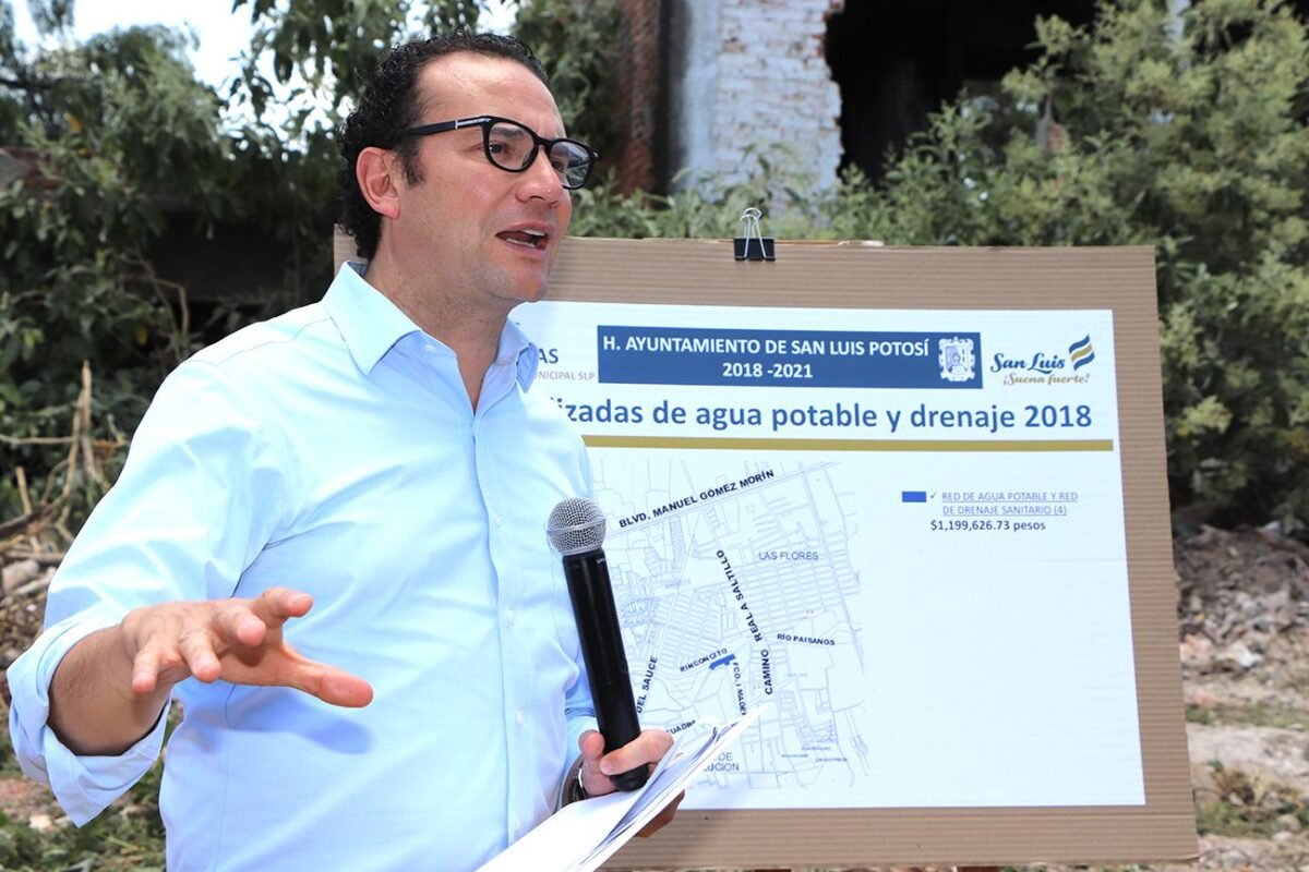 Invierte gobierno municipal 26.9 MDP en obras públicas en zona norte 30SUPERVISION DE DRENAJE Y AGUA 2