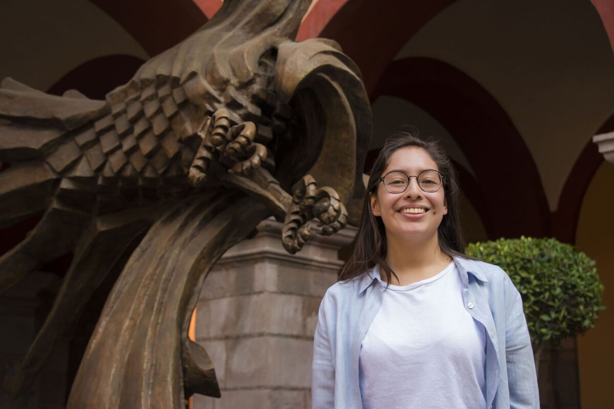 6F2FAB21-0B4C-471B-816F-50775665ACC7