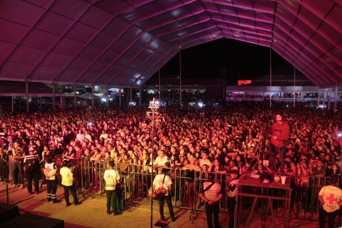 2FF444FB-DF03-437E-BD4B-7BE7764C3B90