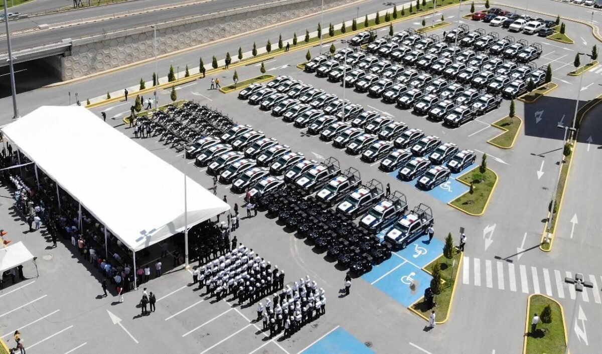 Con una inversión de 112 MDP, inician operación 153 nuevas patrullas en la capital potosina 15 patrullas-1