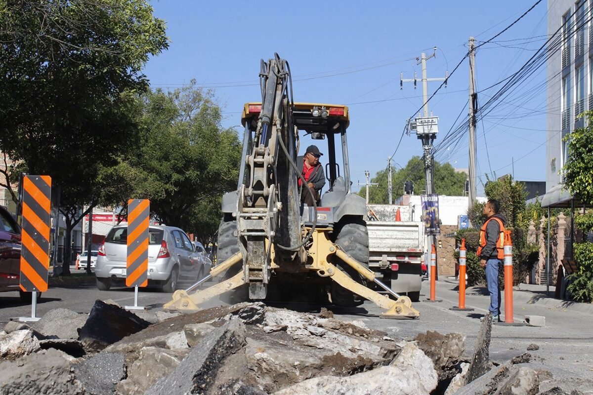 14BACHEO HIMNO NAC 1