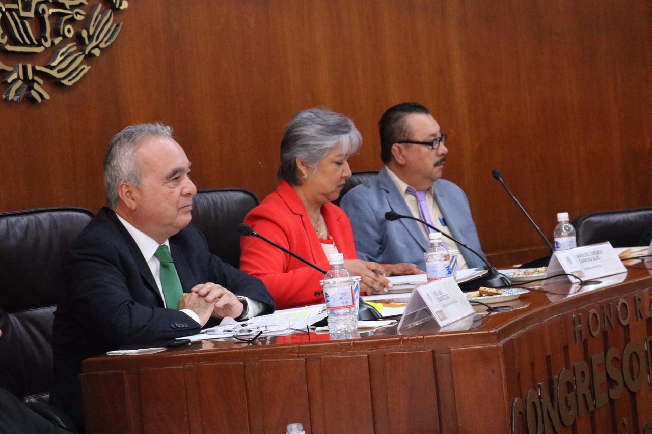 Durante comparecencia, titular de SEGE destacó inversión sin precedentes para mejora de planteles educativos 18SEGE Comparecencia (2)