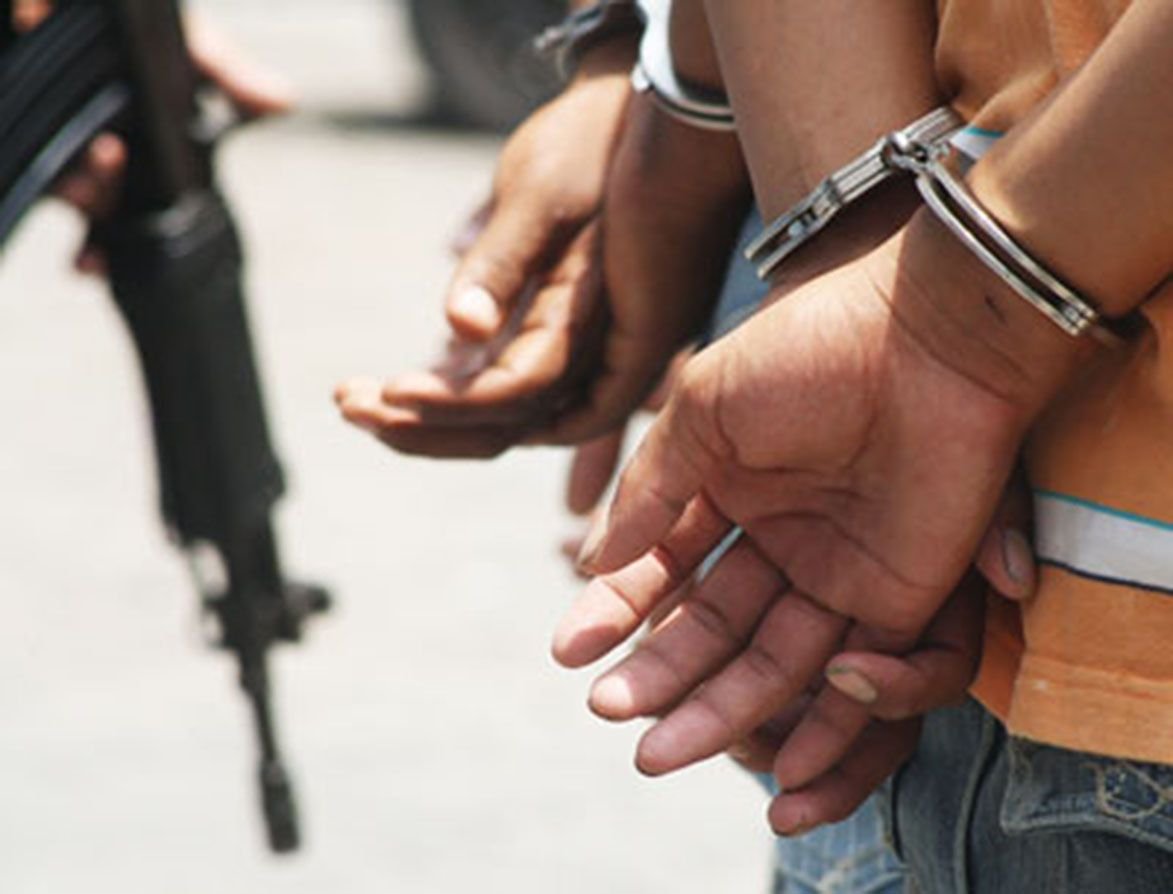 20 detenidos