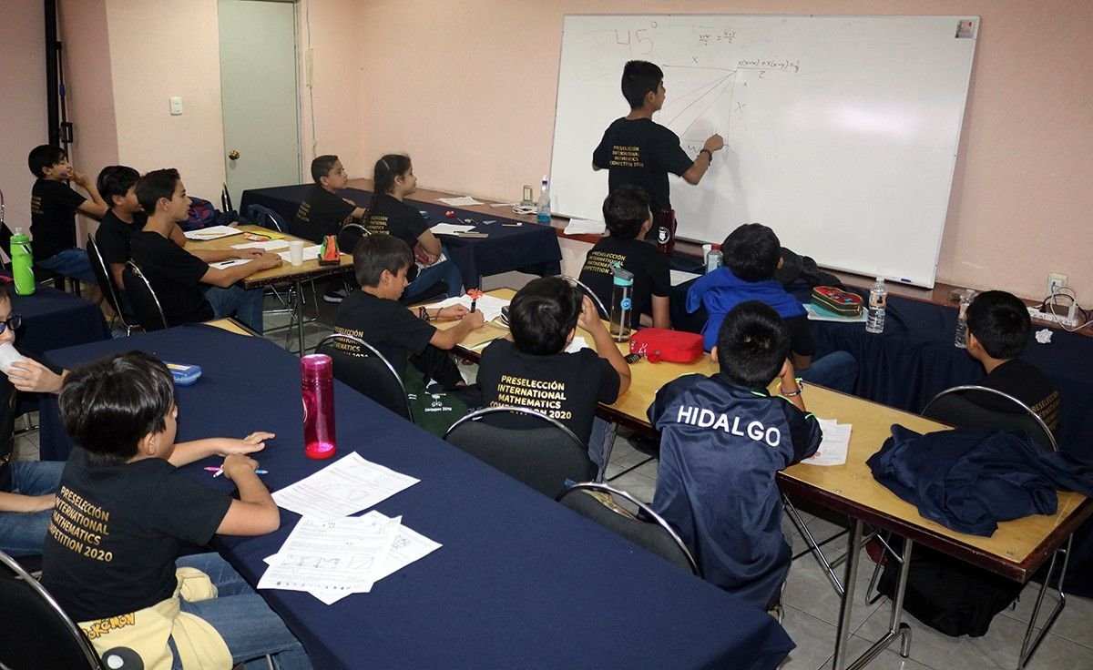 Apoya SEGE a estudiantes del país que participarán en olimpiada mexicana de matemáticas 24 sege