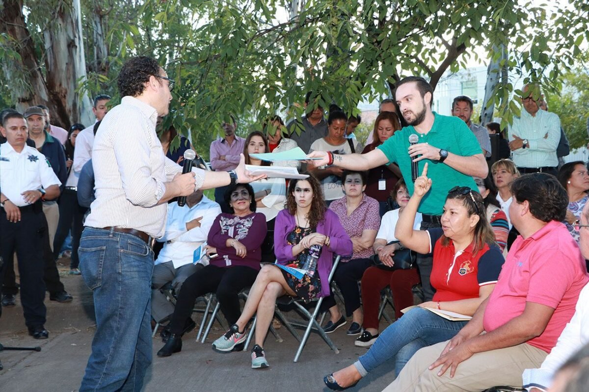 Rescata "Gobierno de a Pie" servicios de la Ciudad 3GOBIERNO DE APIE 5