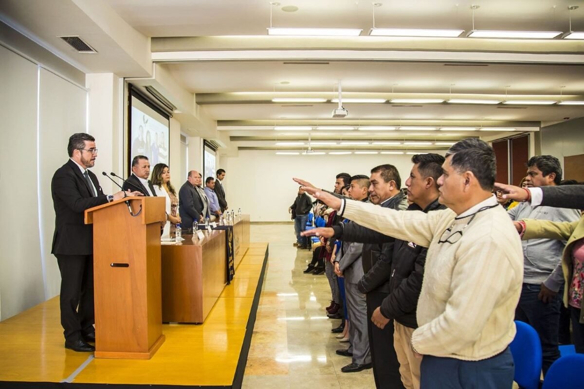 Toman protesta nuevos delegados ante el Sindicato Administrativo de la UASLP 9TomadeProtestaDelegadosSindicalesUASLP2