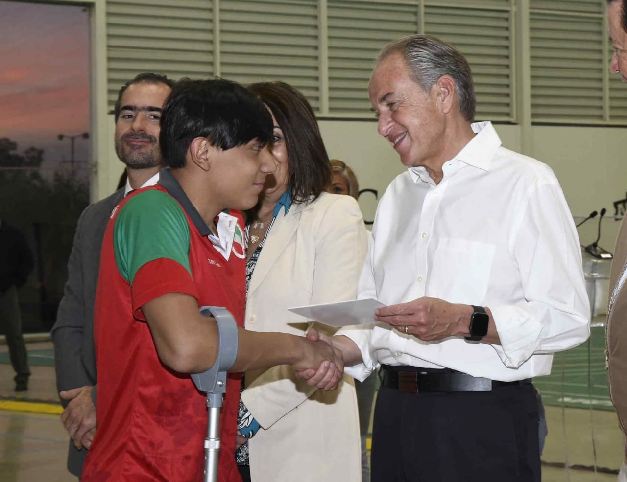 EE9A0310-C97A-4CCB-A552-D286354BC0EA