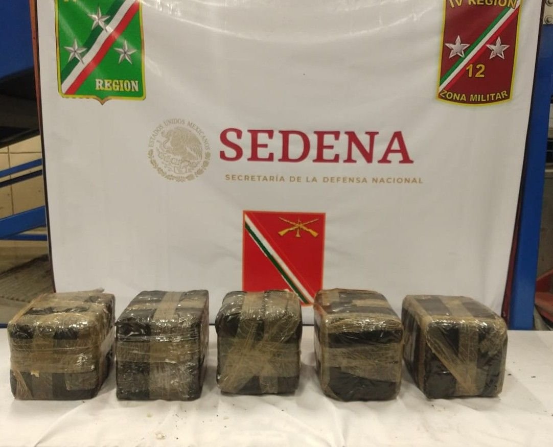 Decomiso de drogas en el Aeropuerto Internacional de San Luis Potosí. IMG-20200220-WA0003~2