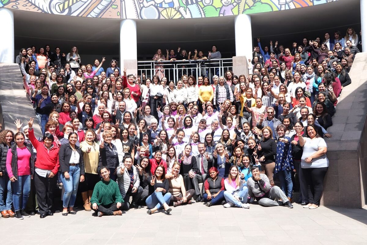 10RECONOCIMIENTO A TRABAJADORAS MPALES 4