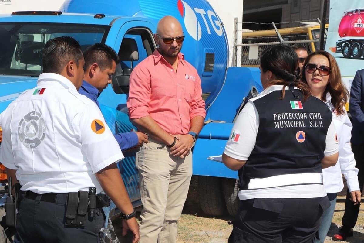 30SUPERVISION DE MATERIALES PELIGROSOS TRANSPORTE 1