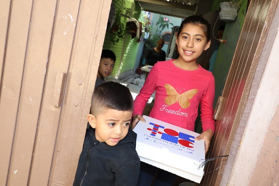 SE REALIZÓ LA ENTREGA DE 2 MIL “CAJAS SORPRESA” 2