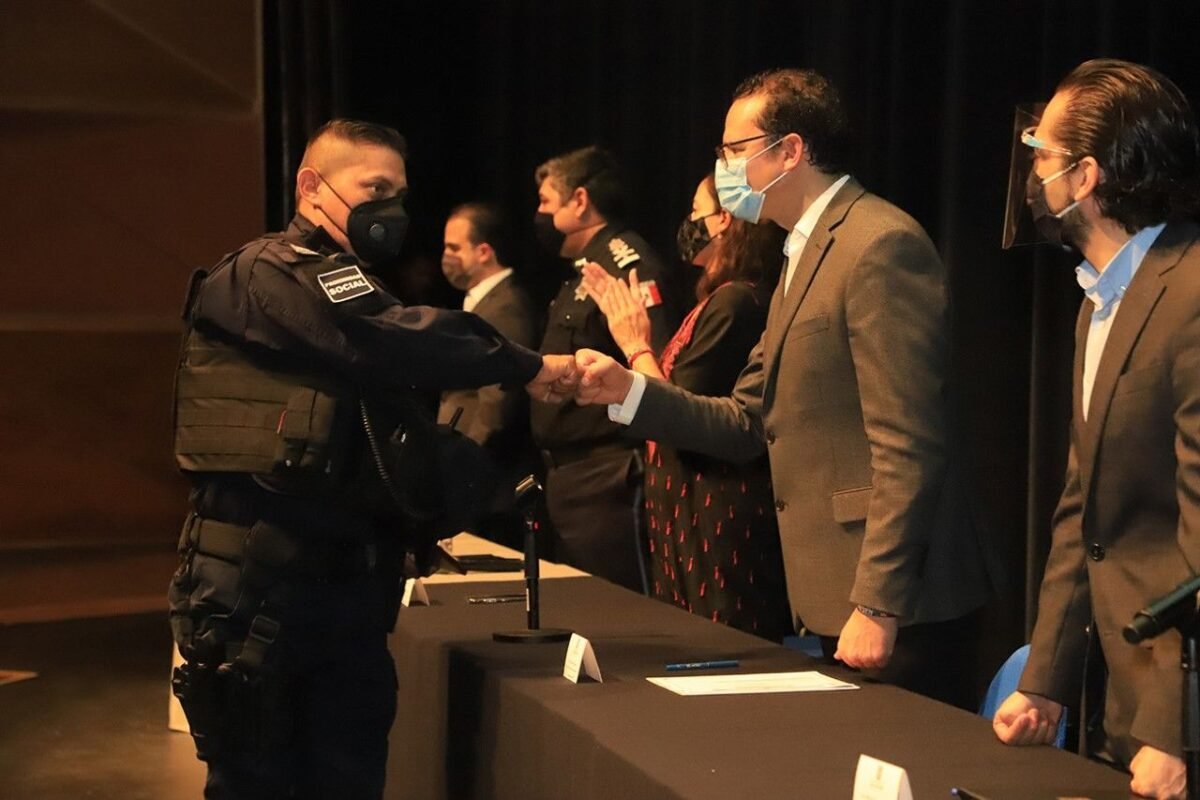 10RECONOCIMIENTOS Y JUBILACIONES 2