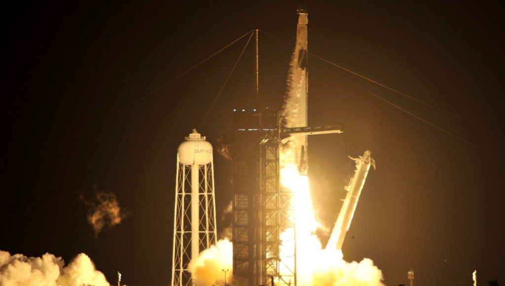 Así Fue El Histórico Despegue De La Primera Misión Tripulada De La NASA ...