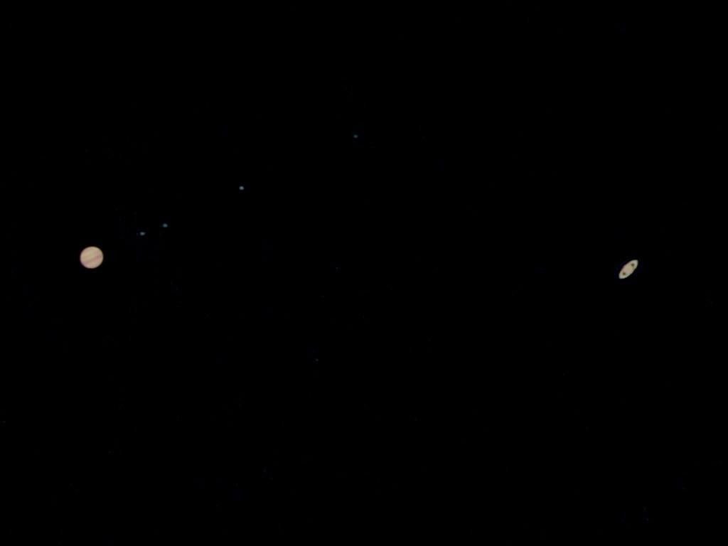 21 jupiter y saturno