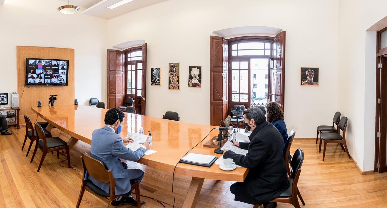 29Se realizó la primer sesión ordinaria del H. Consejo Directivo Universitario, se aprobó la expedición de diplomas de Especialidad, Maestría y Doctorado (3)