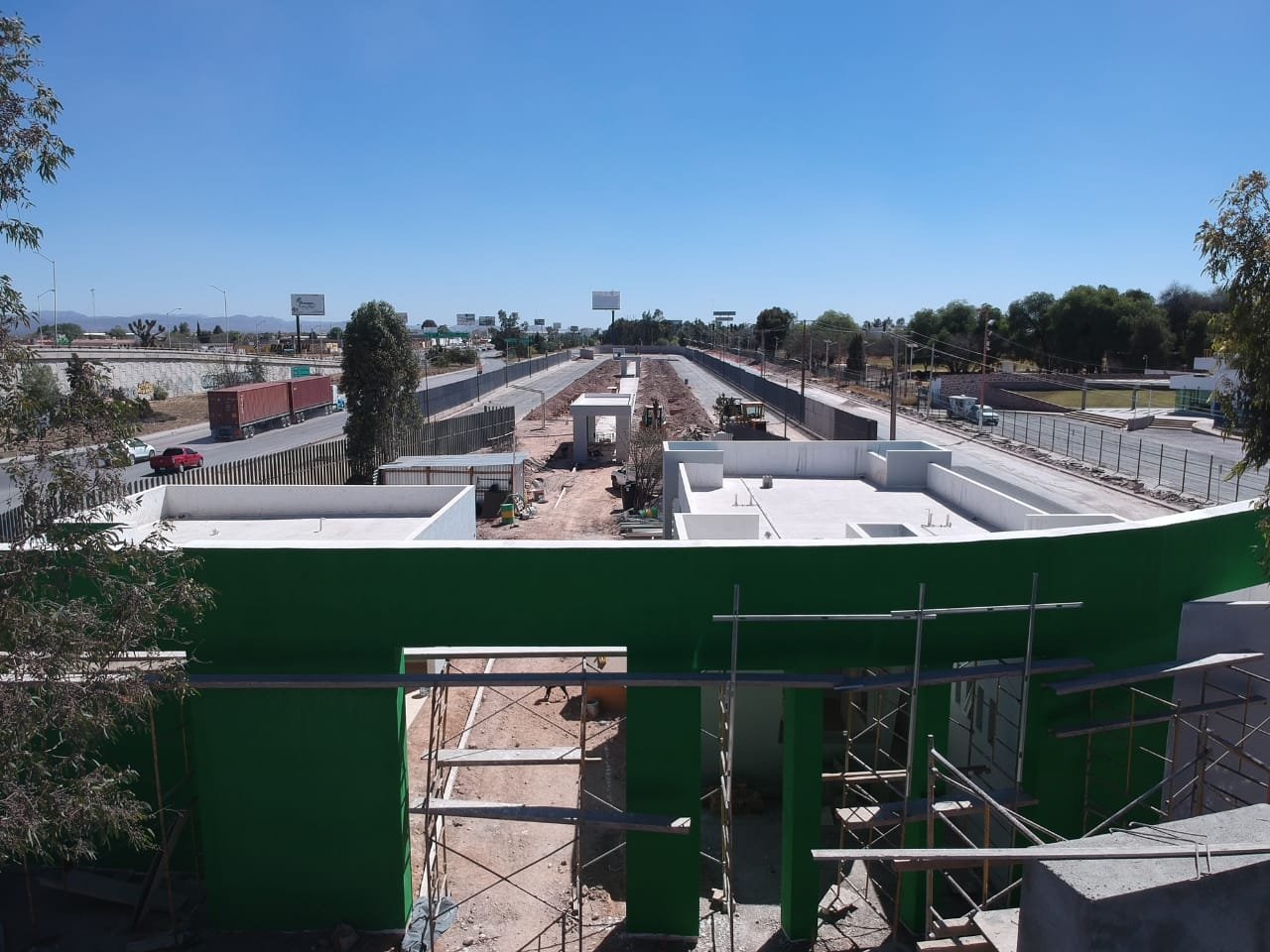 17JEC Red Metro 170221 (6)