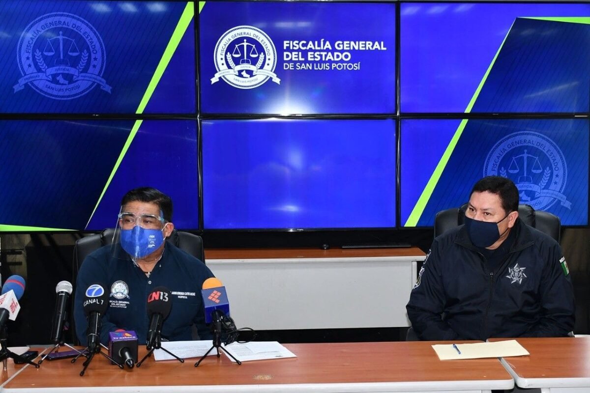 Fiscalía de SLP detalla hechos ocurridos en Ciudad Valles 26Fiscalía detenidos 260221 (8)