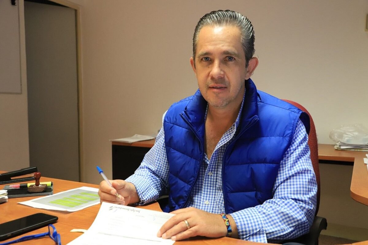 19RELEVO EN LA DIRECCIÓN DE DESARROLLO URBANO Y CATASTRO DE LA CAPITAL, SALE PATRICIA RODRÍGUEZ ÁLVAREZ 1.