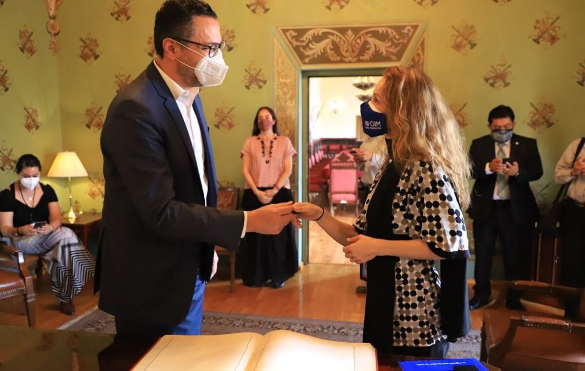 26FIRMA EL AYUNTAMIENTO ACUERDO DE COOPERACIÓN CON LA ORGANIZACIÓN INTERNACIONAL DE MIGRANTES 3