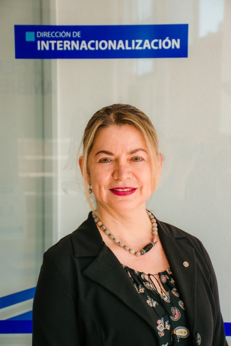 6Mtra. Idalia Acosta