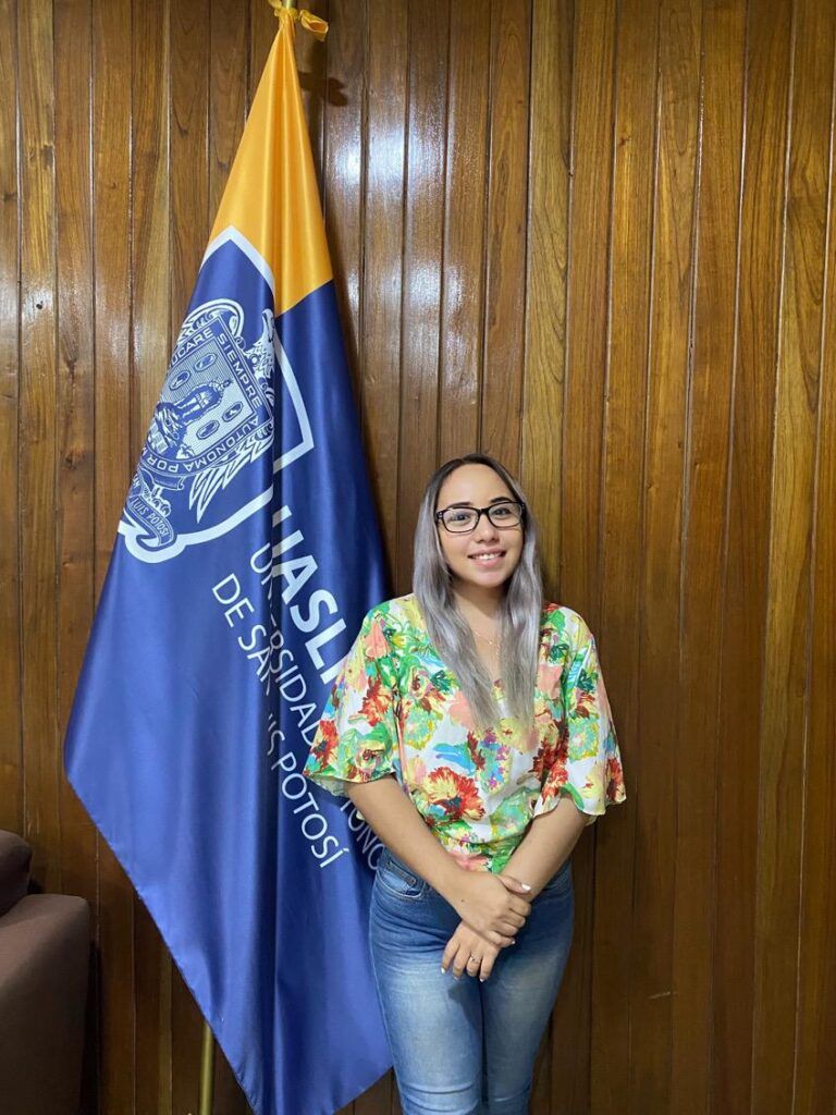 Rebeca Robledo
