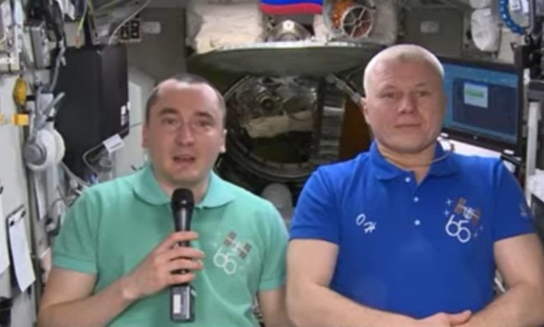 cosmonautas-rusos-felicitan-mexico-independencia