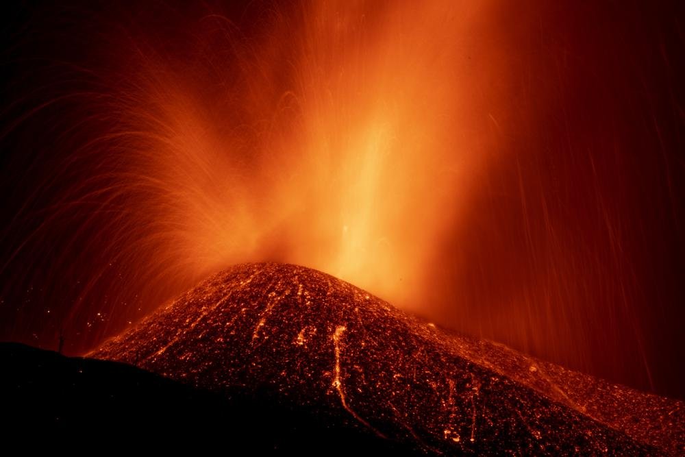 lava volcan españa