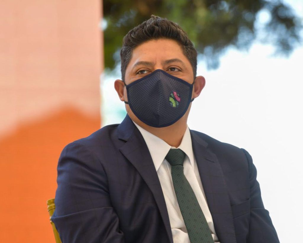 gallardo -Ricardo-Pila