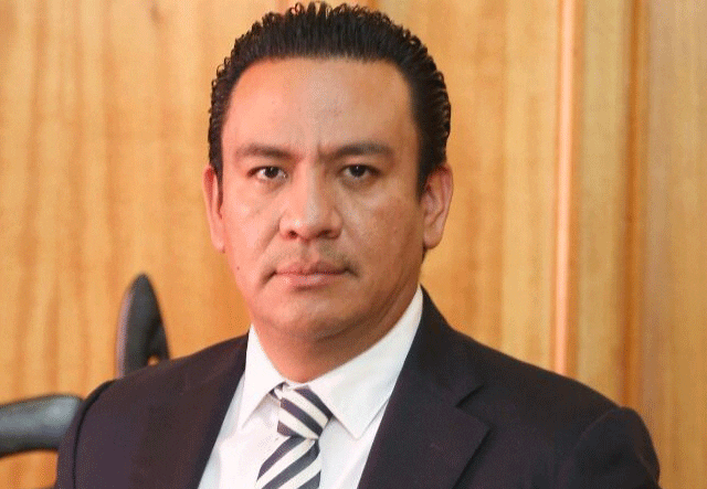 secretario general Torres