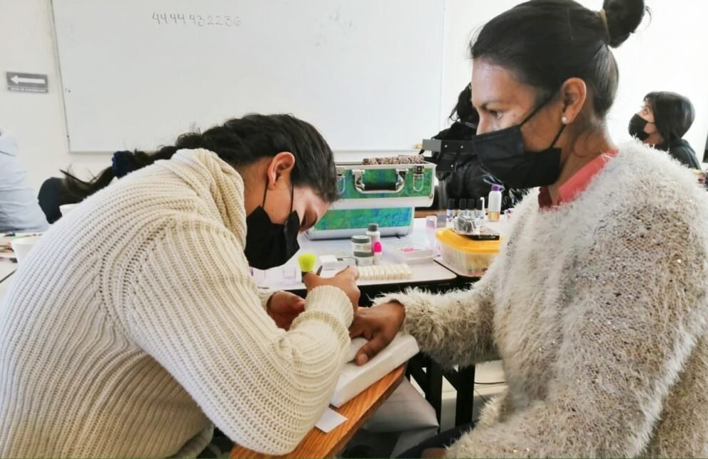 Hasta 18 mil horas en capacitaciones prepara ICAT en marzo WhatsApp Image 2022-01-28 at 12.22.23 PM (1)