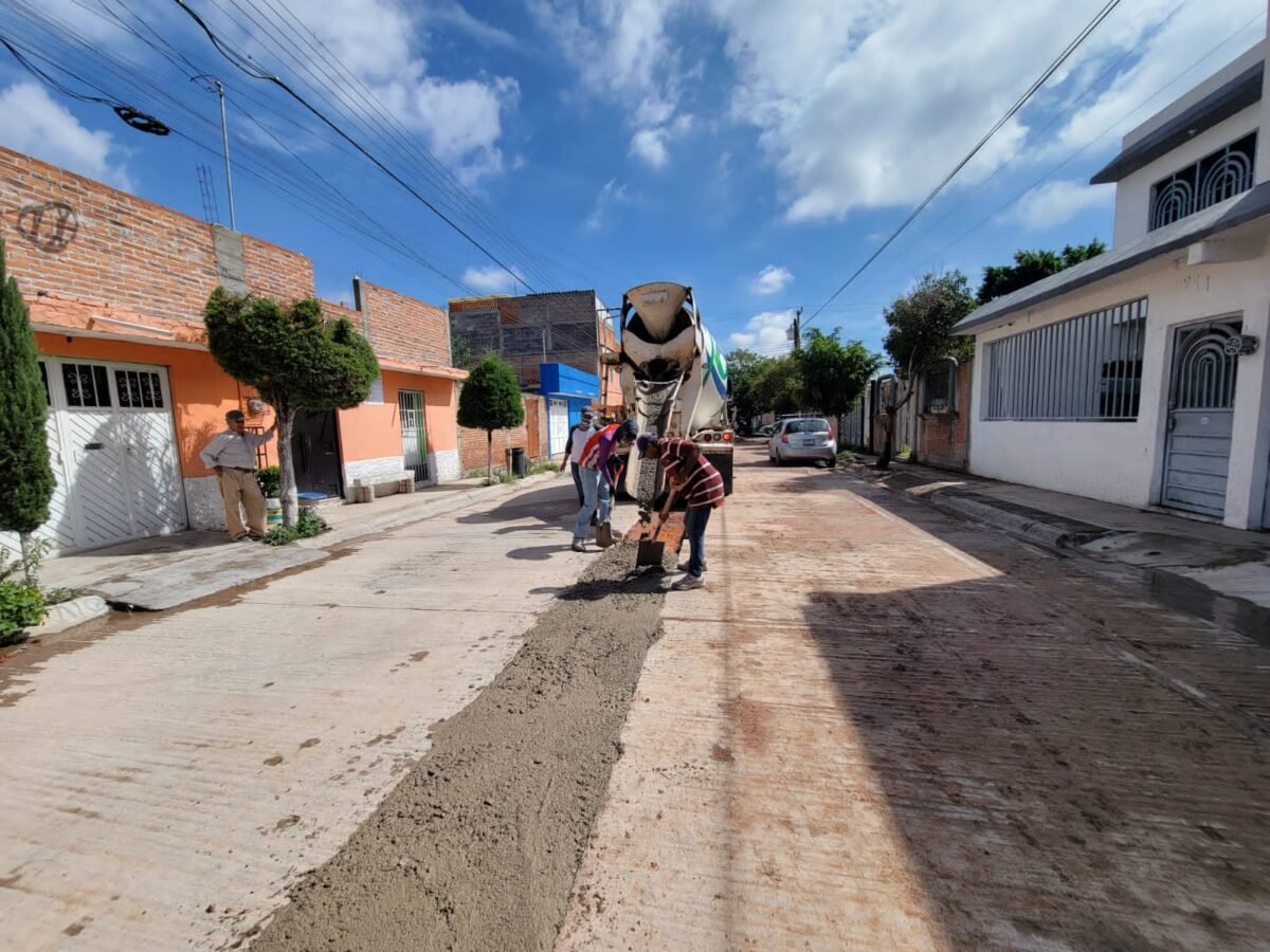 Tras cumplir su vida útil, Interapas repone drenaje de colonias al sur de la ciudad WhatsApp Image 2022-09-17 at 12.58.04 PM