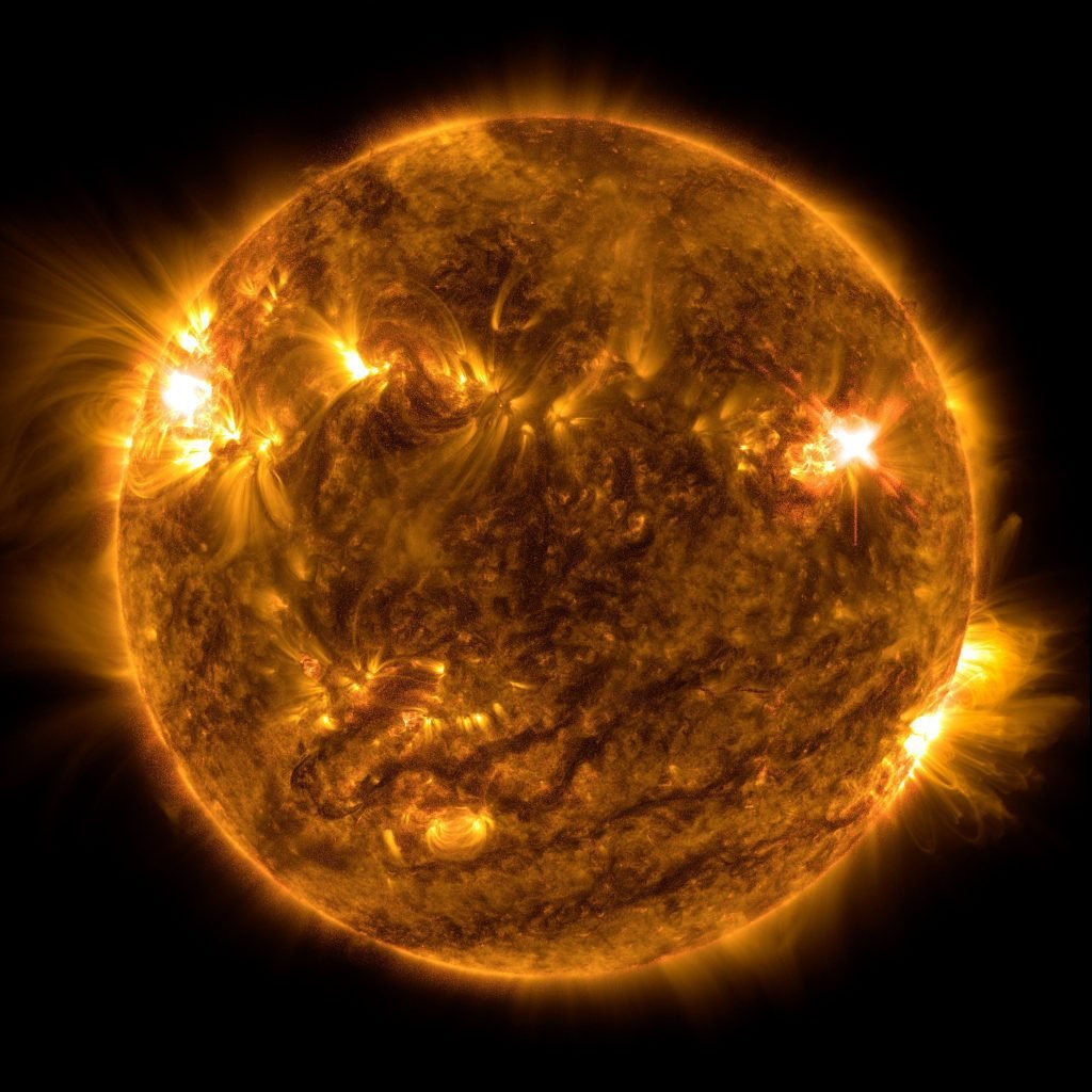 NASA capta fuerte llamarada en el Sol; científicos ya investigan Oct-2-2022-X1-flare-131-171-1024×1024-1