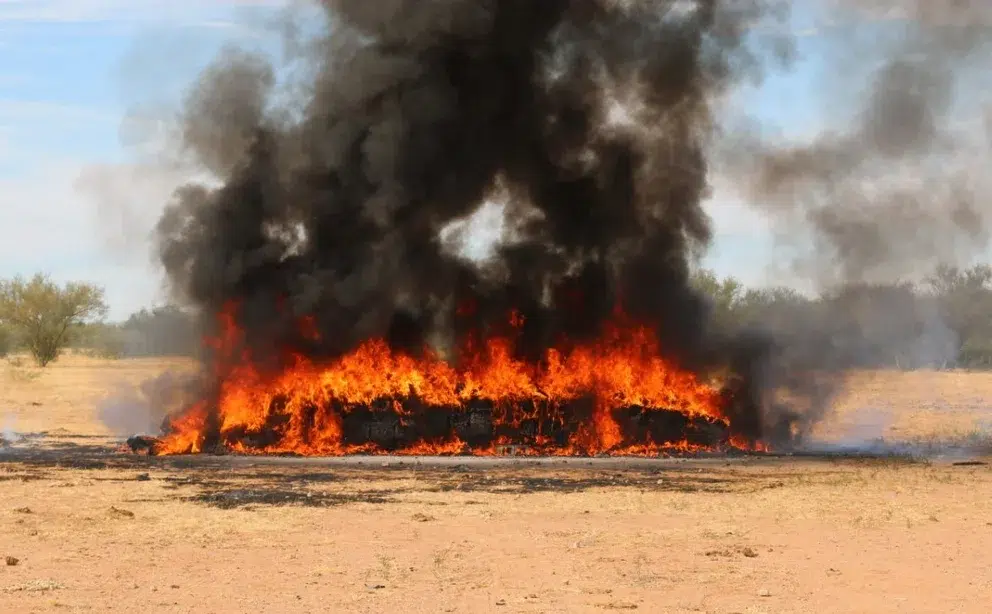Destruyeron más de tres toneladas de drogas y cuatro millones de pastillas de fentanilo aseguradas en Sonora QHEEQJTI3JCA5AQJLVF3KH5DOU (1)