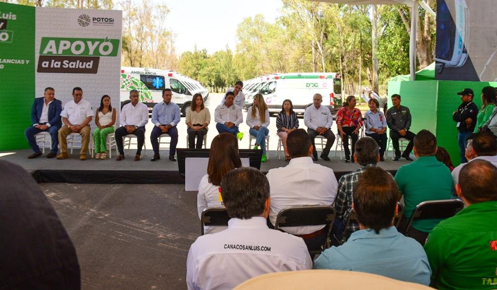 Atención médica en Soledad, se fortalece y amplía con donación de ambulación del estado: Leonor Noyola WhatsApp Image 2023-07-06 at 12.03.39 PM