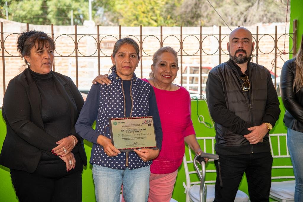 Reconocen a Soledenses destacados cuyos restos descansan en panteones municipales soledad-dos-1