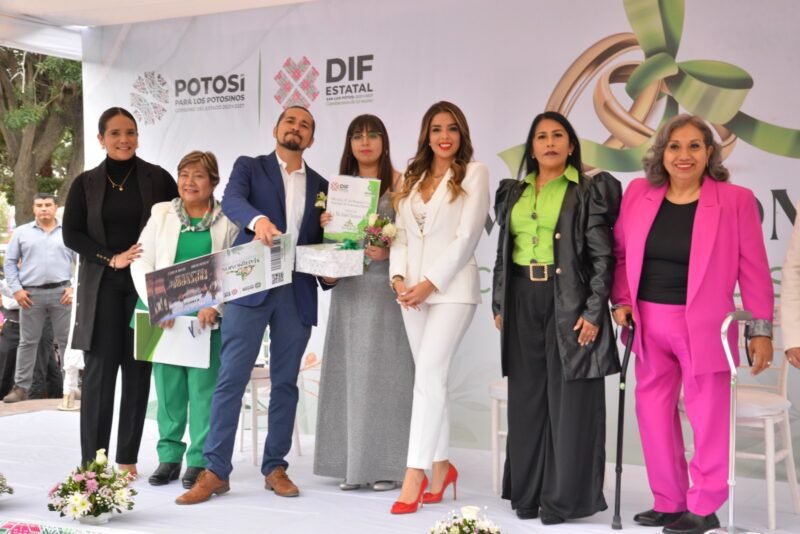 En ceremonia memorable, contraen matrimonia civil 173 parejas en Soledad de Graciano Sánchez d75816eb-b083-400c-a609-162ca303320e