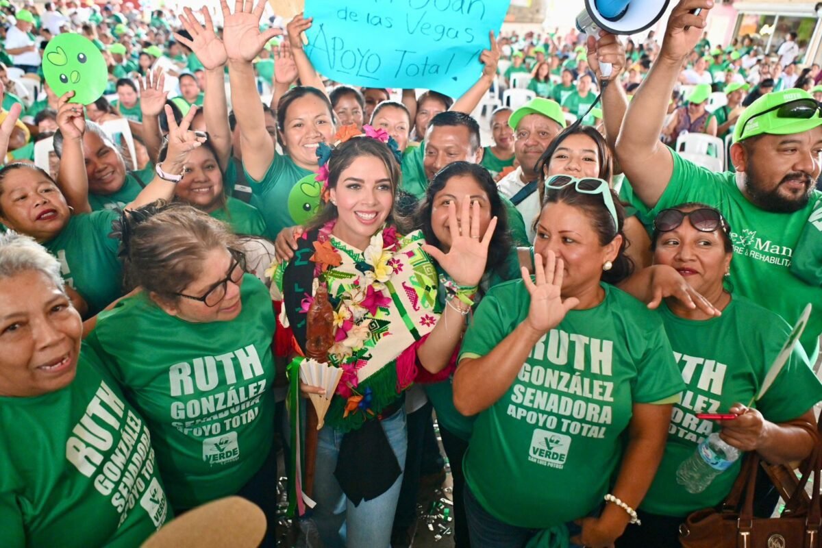 Ruth González muestra poder de convocatoria en San Vicente y Tamuín Ruth González muestra poder de convocatoria en San Vicente y Tamuín