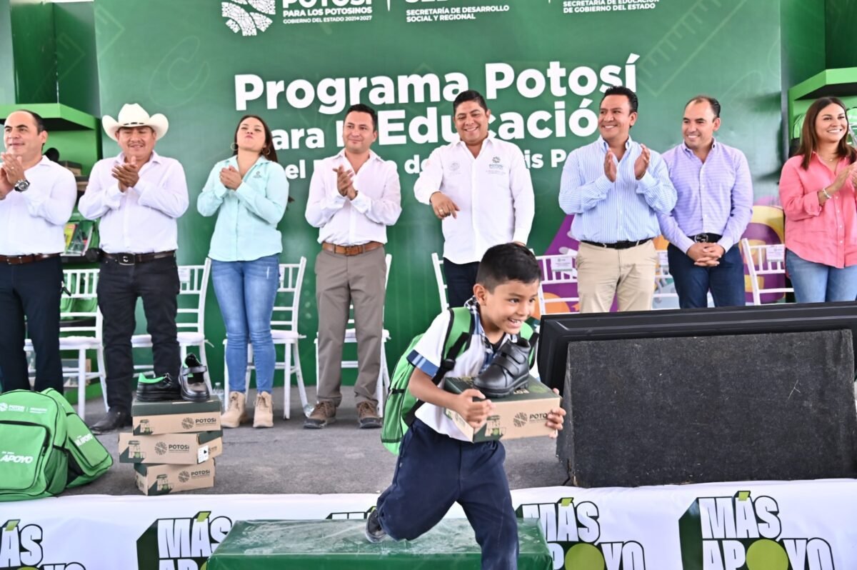 poyo escolar en matehuala