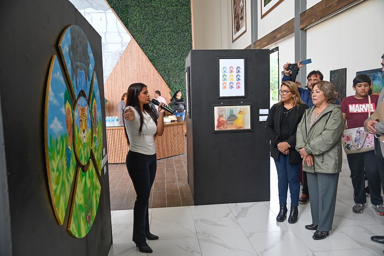 SOLEDAD IMPULSA EL TALENTO LOCAL CON EXPOSICIÓN PICTÓRICA EN TEATRO “DOROTEO ARANGO”