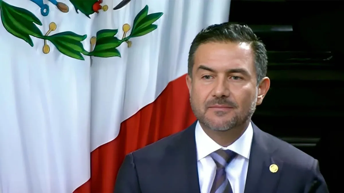 Miguel Ángel Yunes y a su padre son expulsados del PAN tras votar por la Reforma Judicial junes expulsado del pan