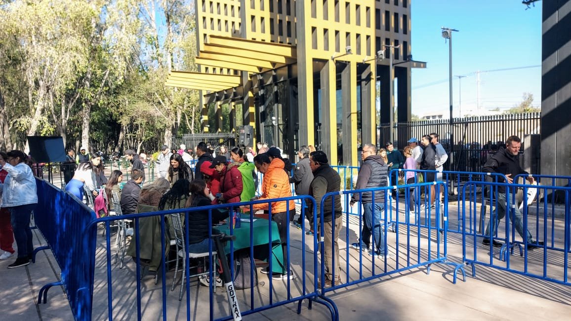 filas para boletos luis mi