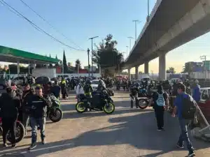 Motociclistas invaden la México-Cuernavaca ¿Cuál es el motivo?