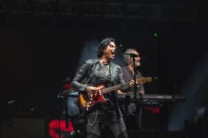 Caifanes regala Rock, nostalgia y alegría a miles de potosinos