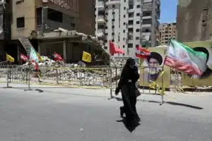 Israel lanza una fuerte oleada de bombardeos contra varios puntos del sur del Líbano