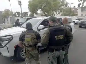 El Gobierno de Donald Trump pausa su programa de redadas indiscriminadas contra los migrantes